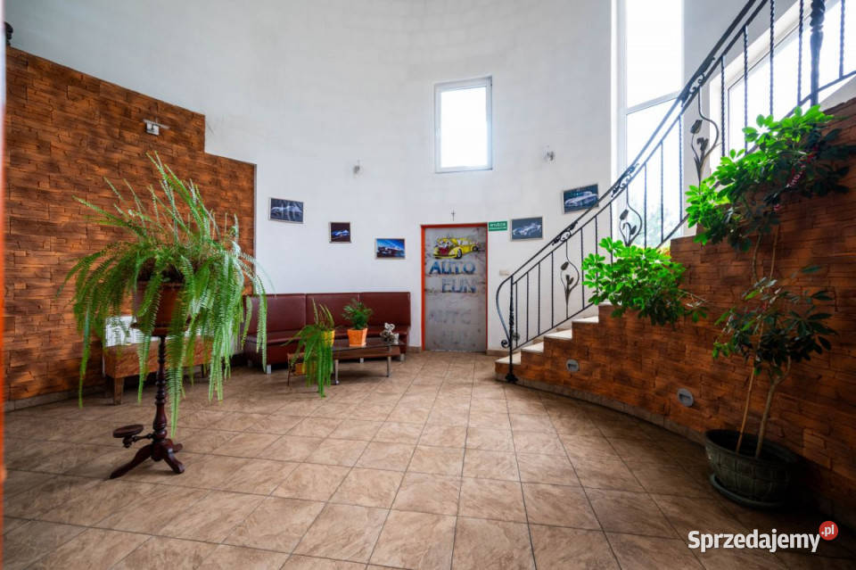 Lokal na sprzedaż Gościcino Robakowska 2039 203.9m2