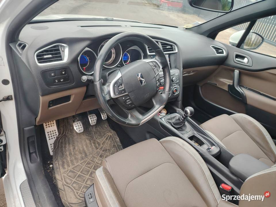 Sprzedam citroen ds 4 Rok produkcji 2012
