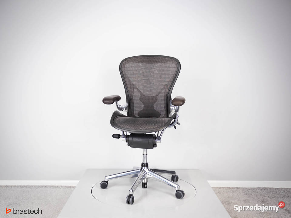 Fotel biurowy Herman Miller Aeron Classic B Sątoczno