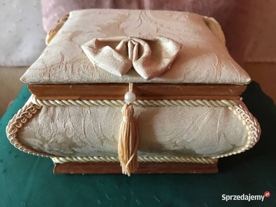 Szkatułka na biżuterię drewniana pokrycie Zbąszynek