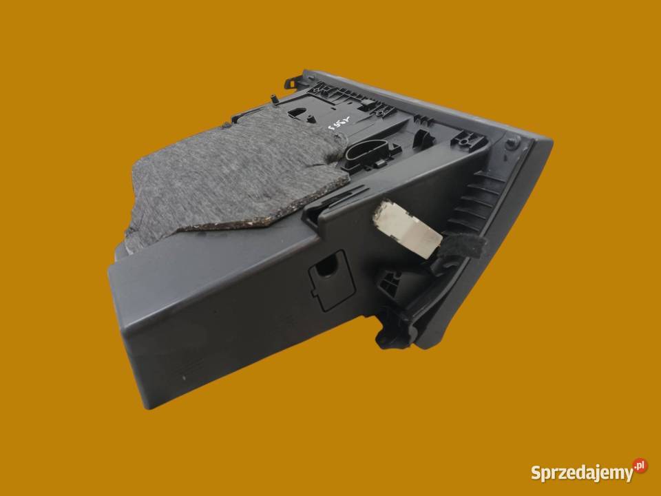SCHOWEK PRAWY PASAŻERA EUROPA T7 9655993677 osobowe sprzedam
