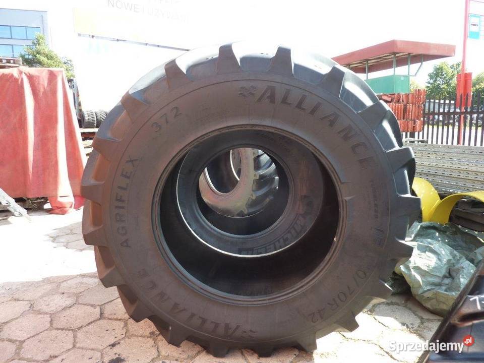 Opona używana rolnicza 71070R42 ALLIANCE Zaścianki sprzedam