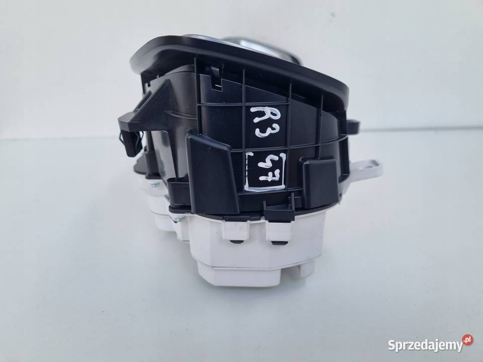 Volvo V40 II Benzyna LICZNIK ZEGARY TFT Europa osobowe Wyposażenie wnętrza Chełm