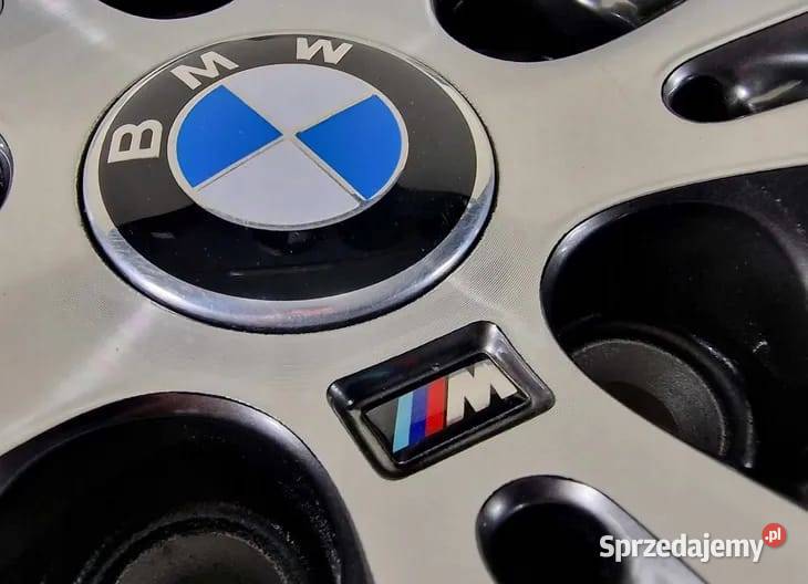 Logo naklejki na felgikierownice do BMW 17x9 sprzedam