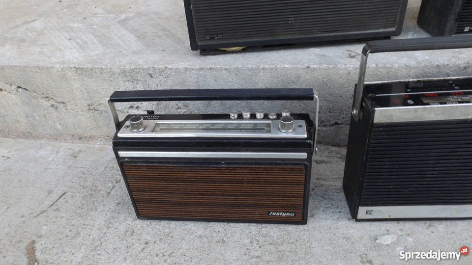 Zestaw radia magnetofony UNITRA kolorofon Grodziczno
