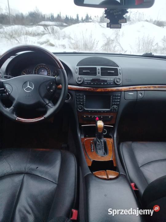 Mercedes w 211 27 CDI automat 270