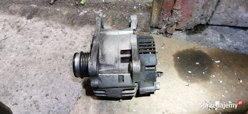 Passat B5FL AWX 19 PD alternator 120A Valeo Układ elektryczny silnika Łódź