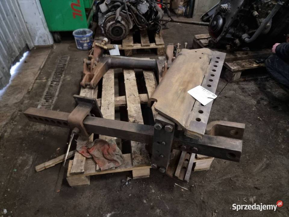 SZYNA ZACZEP DEUTZ FAHR AGROTRON K 410 Pozostałe Lipno