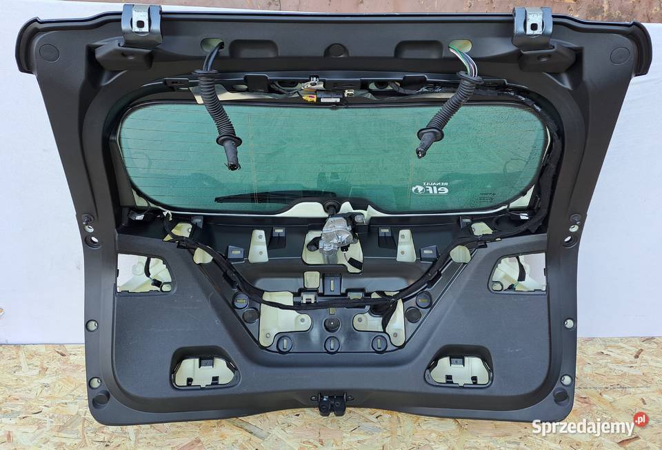 Renault Megane IV Kombi Klapa Tylna Bagażnika