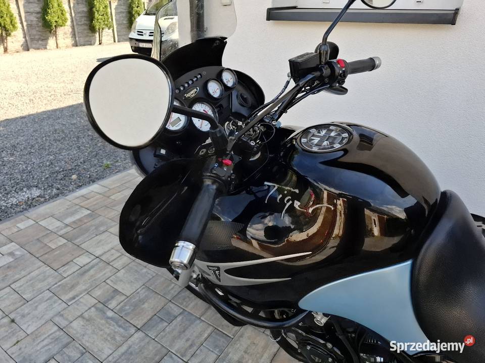 Triumph Tiger 900 1999 kufry 61kw 118tyskm 900cm3 świętokrzyskie Chobrzany