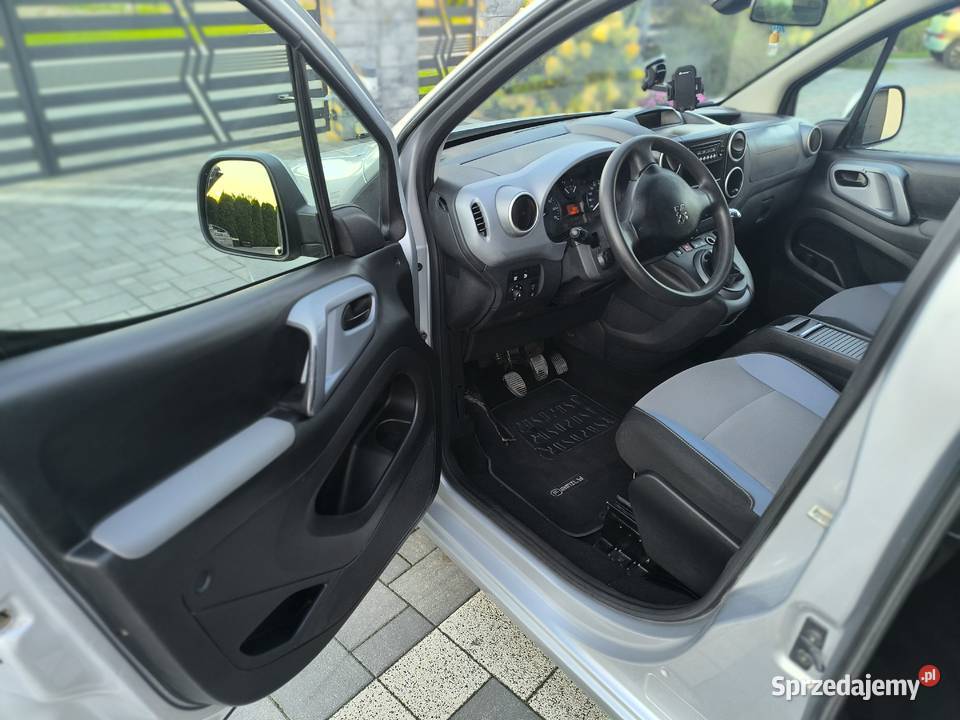 PEUGEOT PARTNER 2012r 16hdi godny 1600cm3