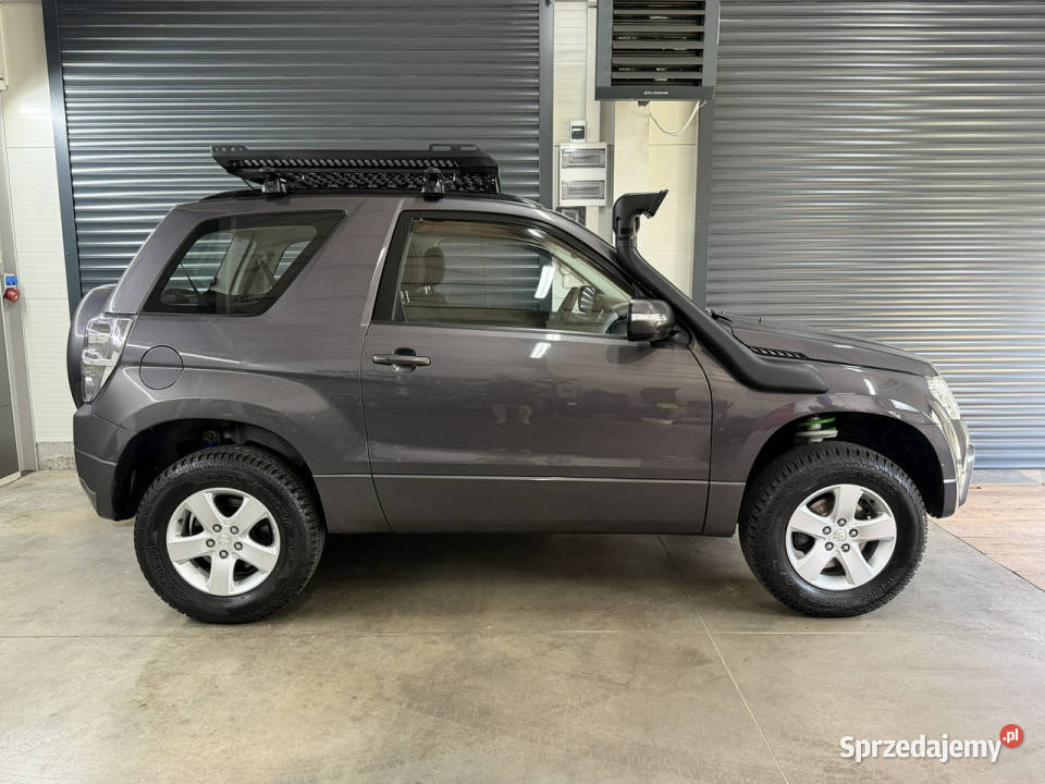 Suzuki Grand Vitara 24 Podniesiona Osłona Chechło