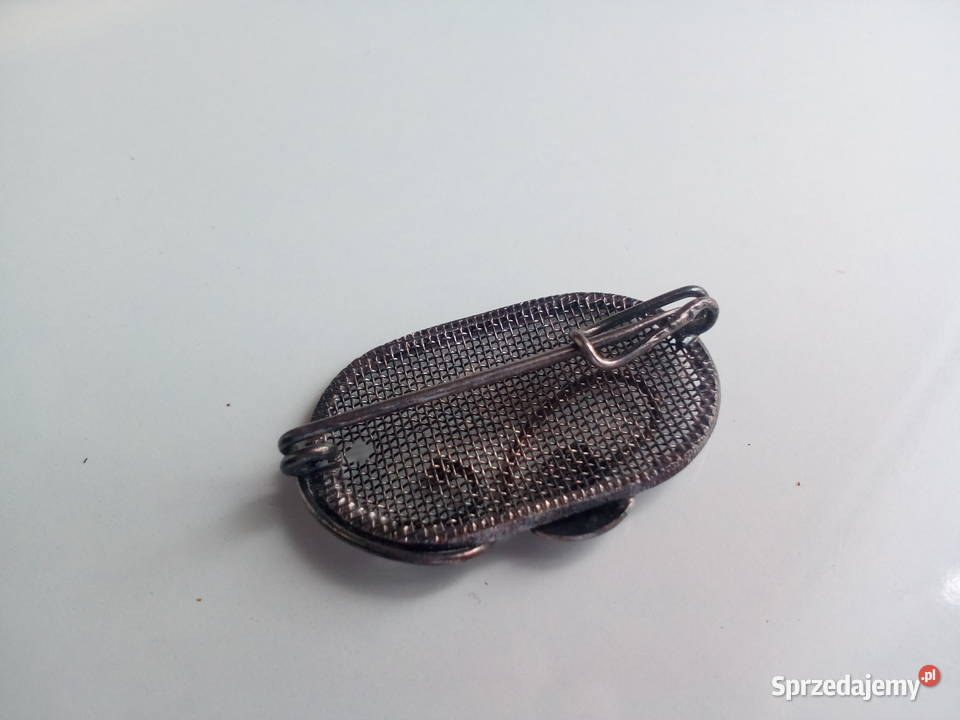 3 używane broszki Mielno sprzedam