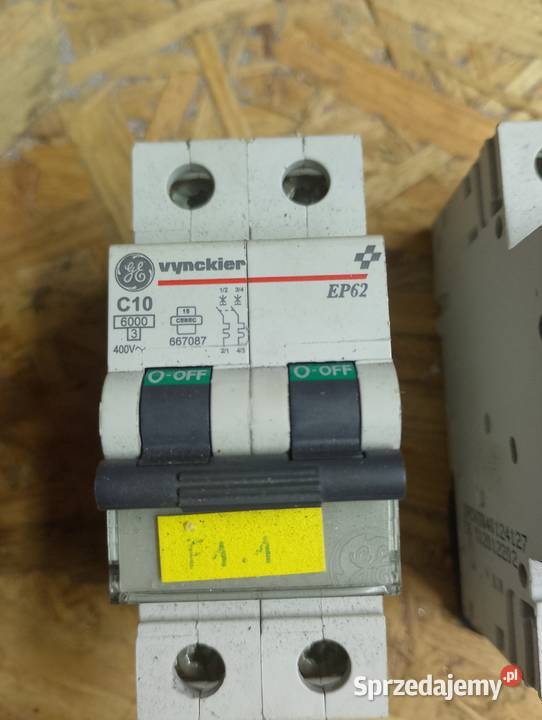 Sprzedam różne akcesoria sprzedam