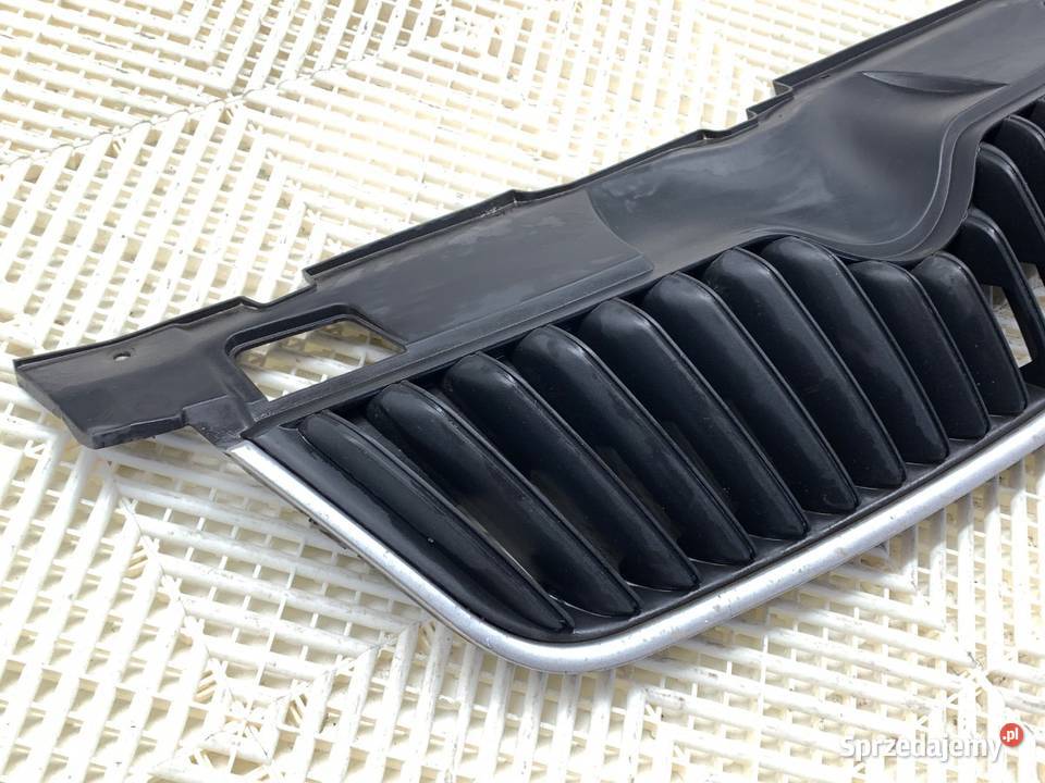 ATRAPA GRILL SKODA ROOMSTER 0615 5J0853668C Van Atrapy Części samochodowe