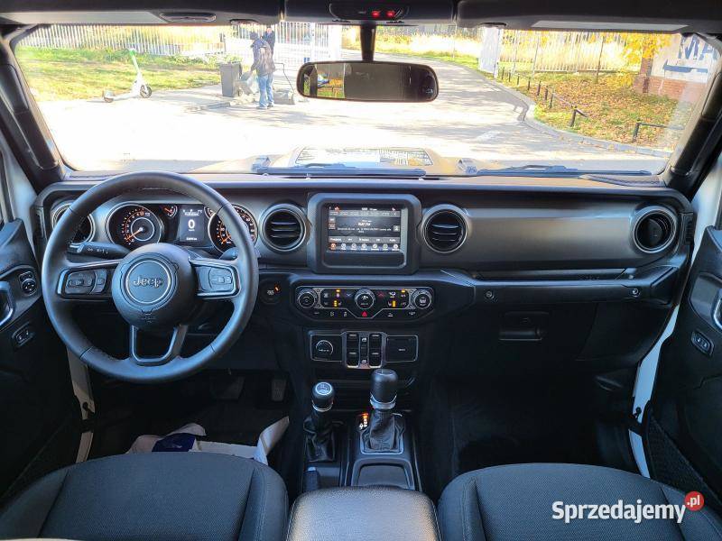 Sport S 4X4V6 36l Pentastar benzyna Gladiator Warszawa