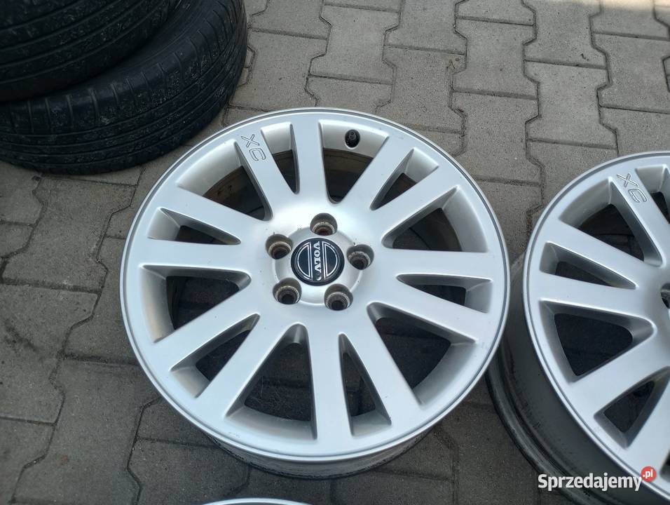 Alufelgi 17 5x108 et49 Oryginalne VOLVO XC90 Samochodowe kujawsko-pomorskie Włocławek sprzedam
