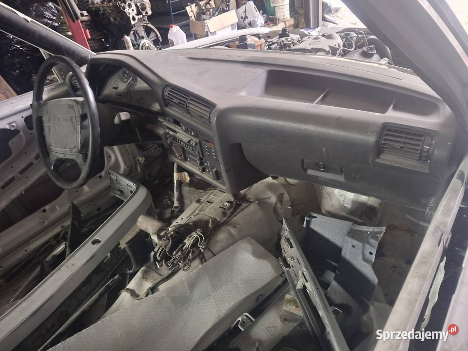 Bmw e30 coupe 20 automat 88 zarejstrowana świętokrzyskie Kielce