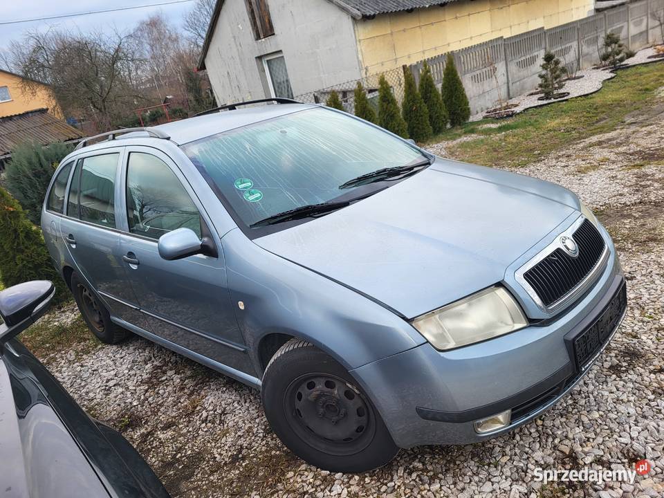 SKODA FABIA kombi na części Rok produkcji 2003 świętokrzyskie Zagnańsk sprzedam