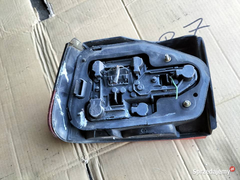 SEAT IBIZA 2 PRAWA LAMPA TYŁ Kamień-Kolonia sprzedam