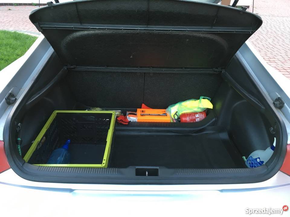 TOYOTA CELICA VVTI 1 8 VIIGeneracja 2003r immobilizer Dąbrowa sprzedam