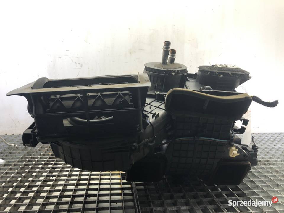 NAGRZEWNICA KOMBAJN RENAULT MASTER III