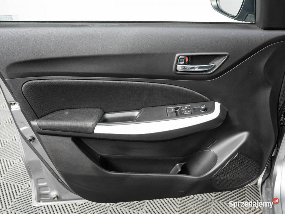Suzuki Swift WD7863P12 Dualjet SHVS Premium lakier metallic pomorskie Gdańsk