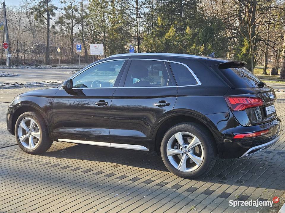 Audi Q5 Quattro Premium Plus 20 benzyna 252