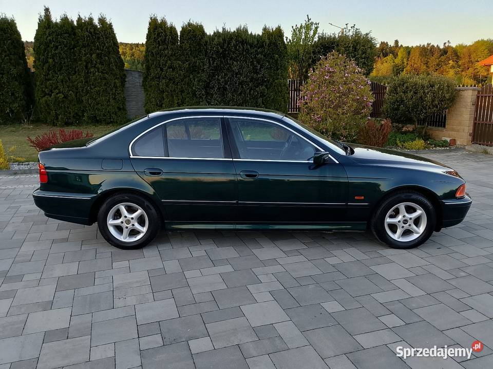 BMW E39 sedan benzyna 6cylindrow Bieliny