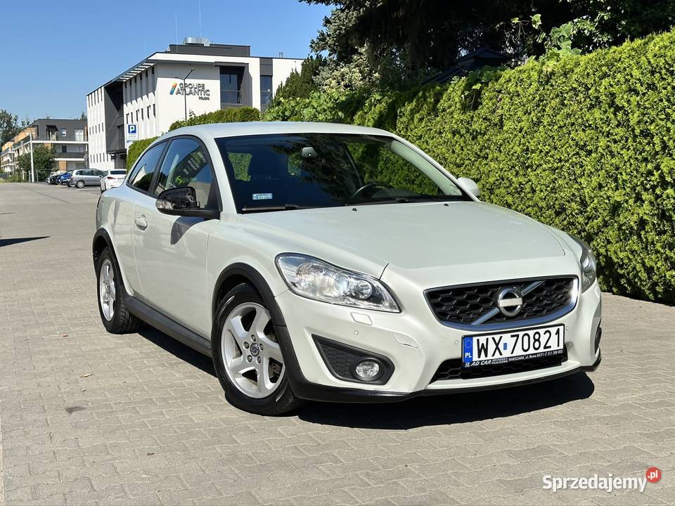 Volvo c3020 benzyna 1452011XenonTanio Warszawa