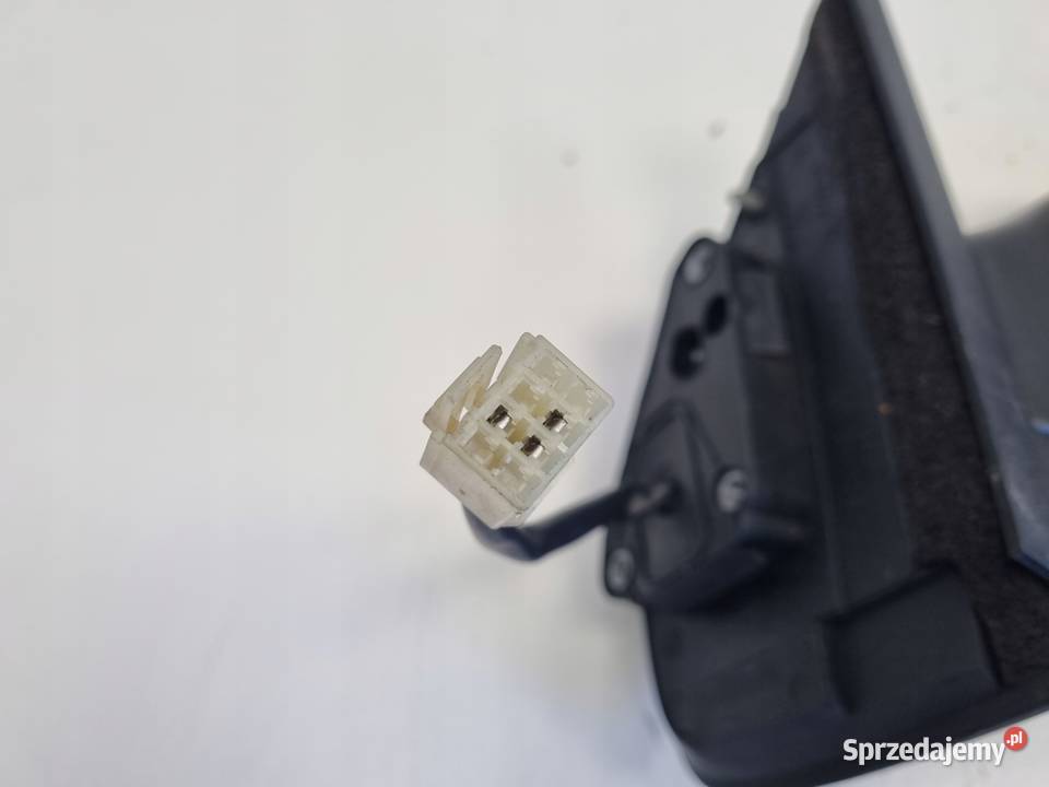 LUSTERKO PRAWE Suzuki Ignis 0006r PASAŻERA 3 Pin lubelskie Rudka