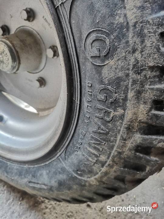 Opony 1070r153 stan Trzyciąż