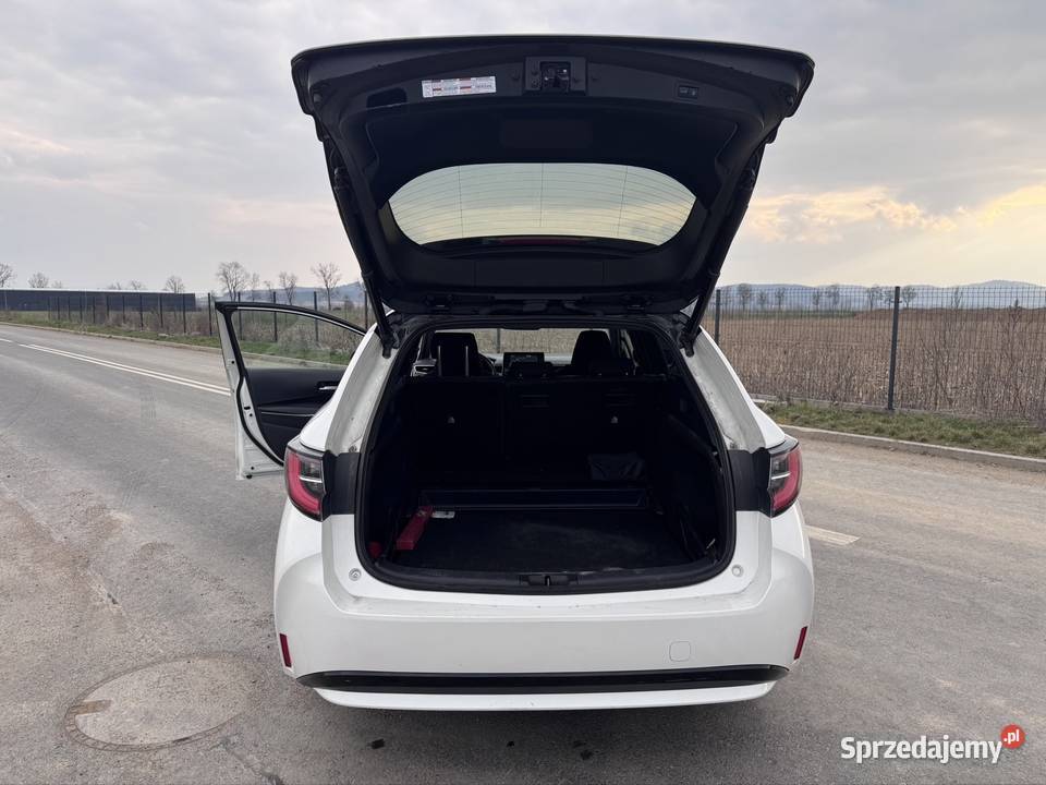 Toyota Corolla e21 executive 18 hybryda Ząbkowice Śląskie