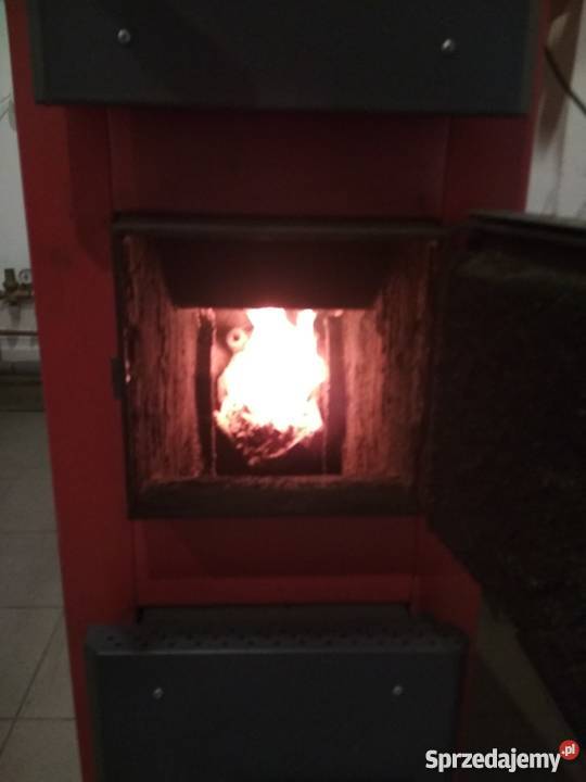 Piec na ekogroszek DEFRO AKM UNI 22kW Bartoszyce