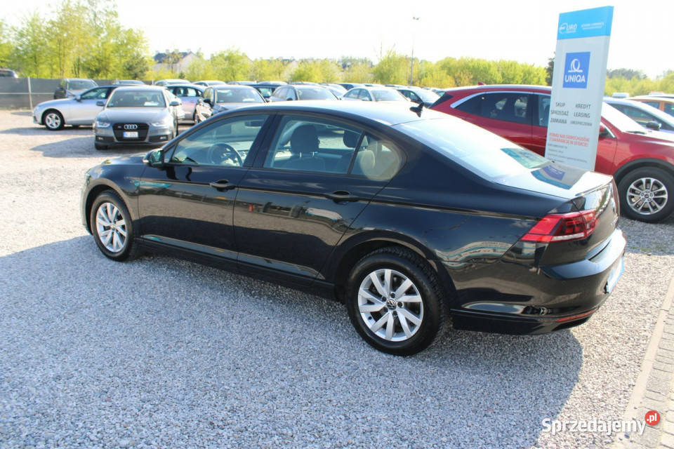 Volkswagen Passat ESSENCE LED Fvat Salon Polska Passat Warszawa
