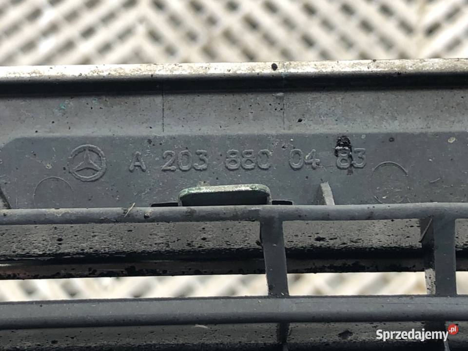 ATRAPA GRILL MERCEDES W203 0007 2038800483 Kombi podkarpackie