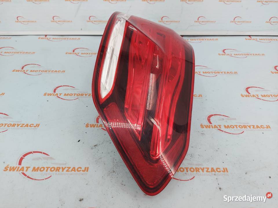 MERCEDES E KLASA W212 LIFT lampa prawa tył osobowe świętokrzyskie Kielce