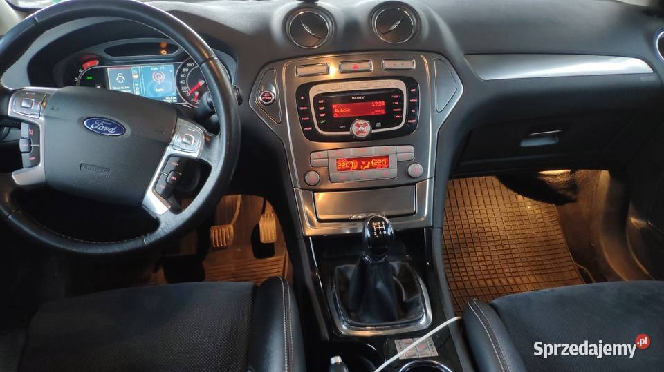 Mondeo 20 LPG 2008r czarny Kopienica