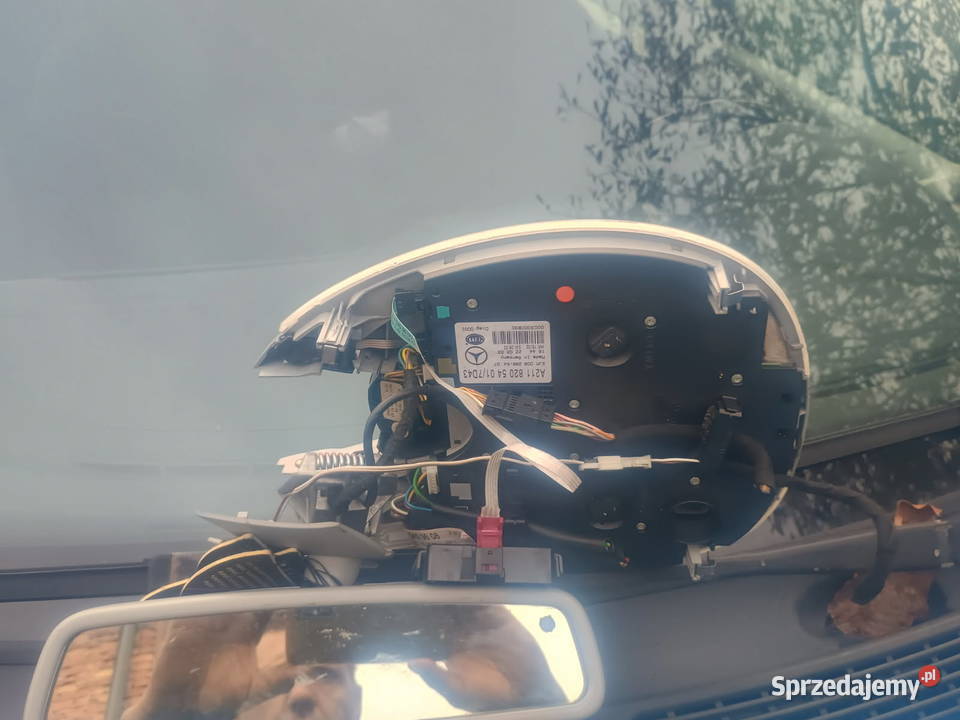 Oświetlenie kabiny lampka Mercedes E W211 Tychy sprzedam