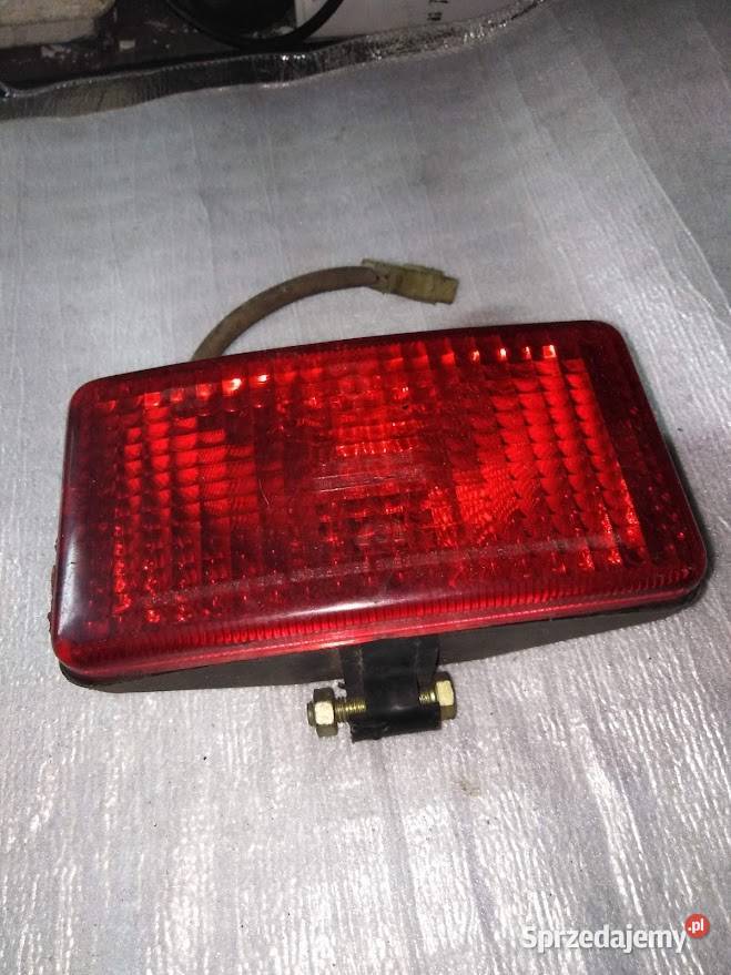 Lampa przeciw mgielna PF 126p dolnośląskie Brzeg Dolny sprzedam