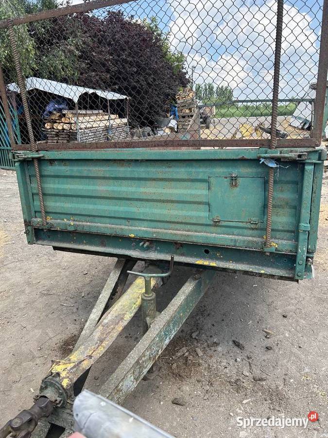 Rozrzutnik obornika nieuszkodzony Baćkowice