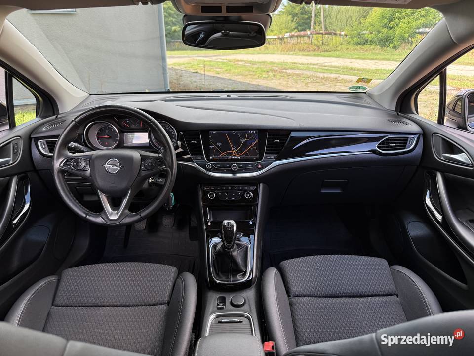 Opel Astra 14 BENZYNA Klimatronik Nawigacja radio Konin