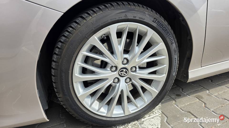 Toyota Camry Hybryd Executive Toyota Camry poduszka powietrzna Lublin