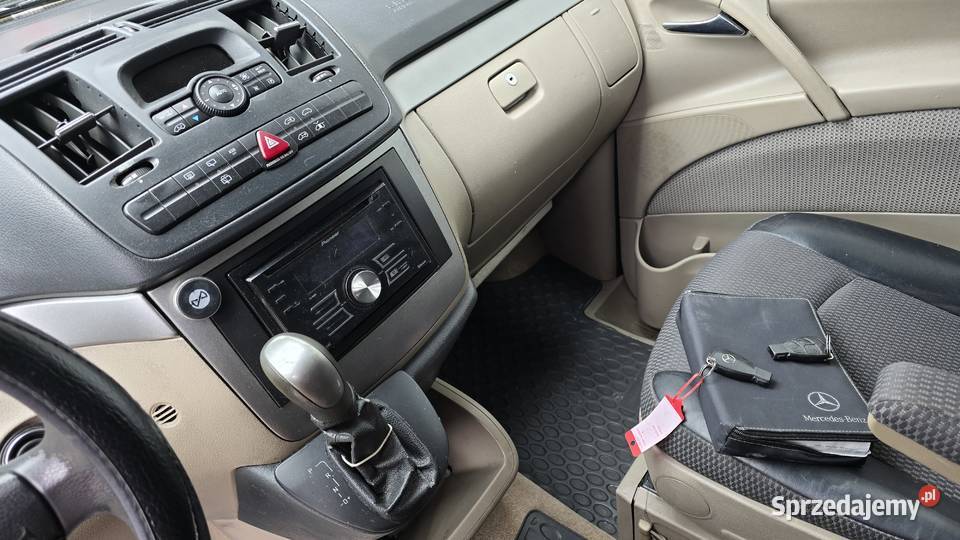 MercedesBenz Viano 30 CDI Rok produkcji 2008 Nowy Świętów