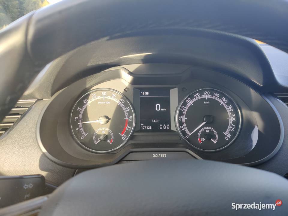 Skoda Octavia 16 TDI czujnik deszczu Kościerzyna