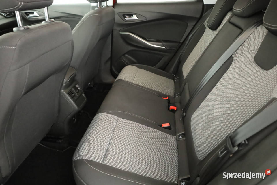 Opel Grandland 12 Turbo asystent pasa ruchu Piaseczno