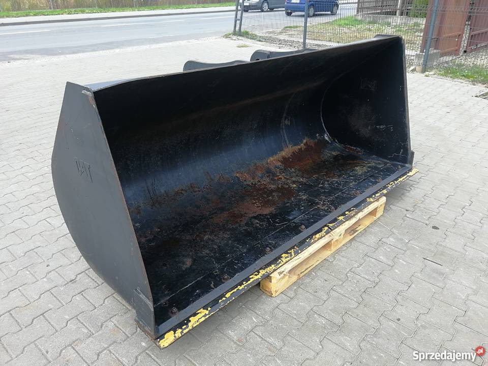 Łyżka szufla ładowarki teleskopowej CAT Nowy Sącz