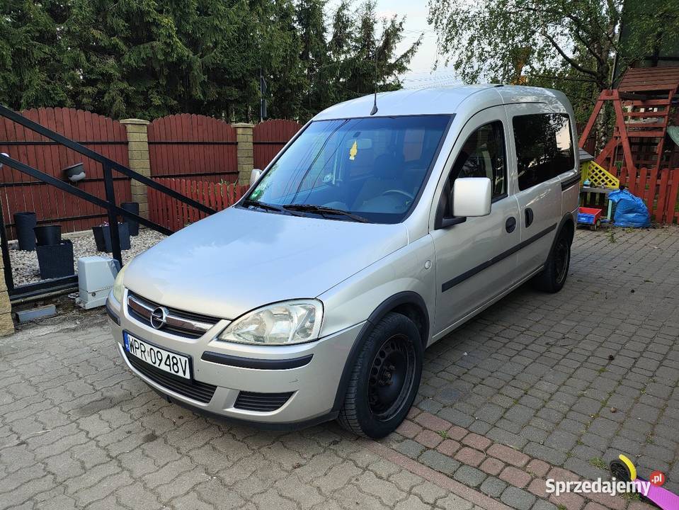 Opel Combo 13 ctdi osobowy 2008 hak Raszyn