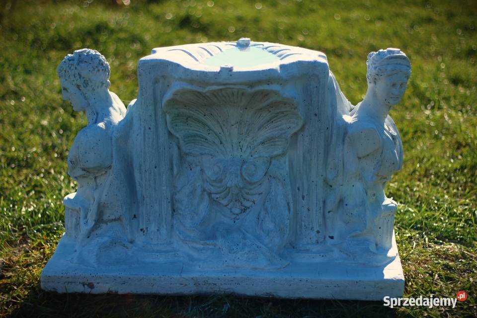 Figury rzeźby ogrodowe betonowe poidełko ptaków dolnośląskie Goliszów