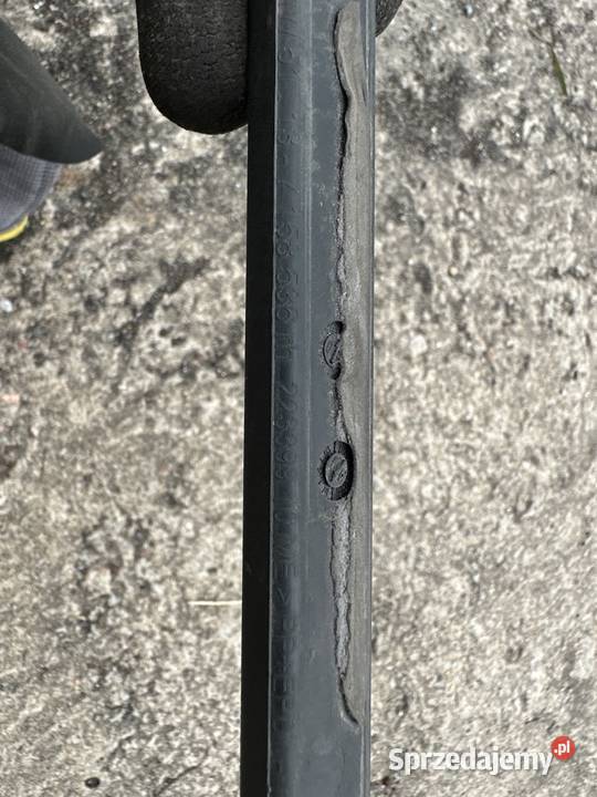 BMW X5 E70 Listwy drzwiowe prawy przód i prawy